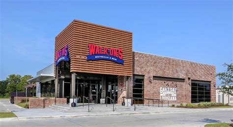 Walk-On's Sports Bistreaux, Alexandria. 12,140 likes · 469 talking about this · 21,181 were here. Walk-On's is a place where over-the-top enthusiasm and culture is the daily norm. What sets us apart... 